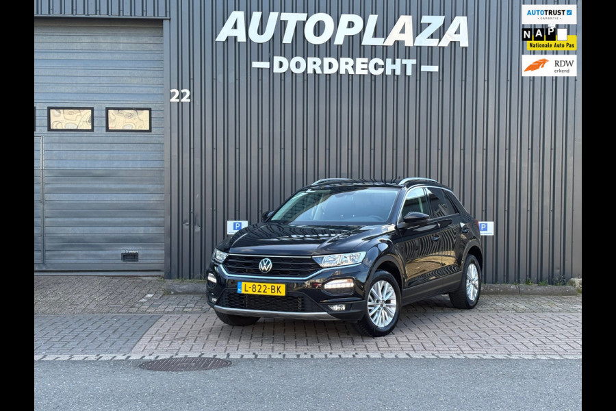 Volkswagen T-Roc 1.0 TSI Style Business TREKHAAK| ACC|CARPLAY|