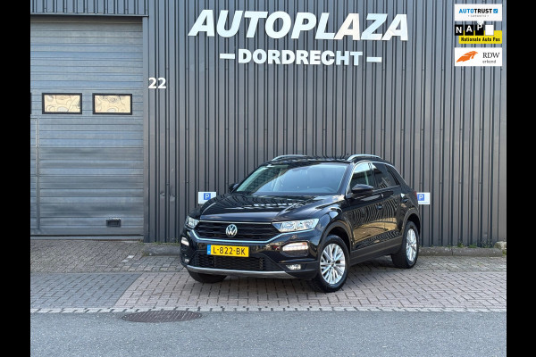 Volkswagen T-Roc 1.0 TSI Style Business TREKHAAK| ACC|CARPLAY|