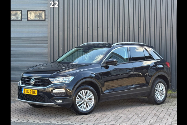 Volkswagen T-Roc 1.0 TSI Style Business TREKHAAK| ACC|CARPLAY|