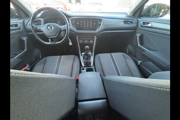 Volkswagen T-Roc 1.0 TSI Style Business TREKHAAK| ACC|CARPLAY|