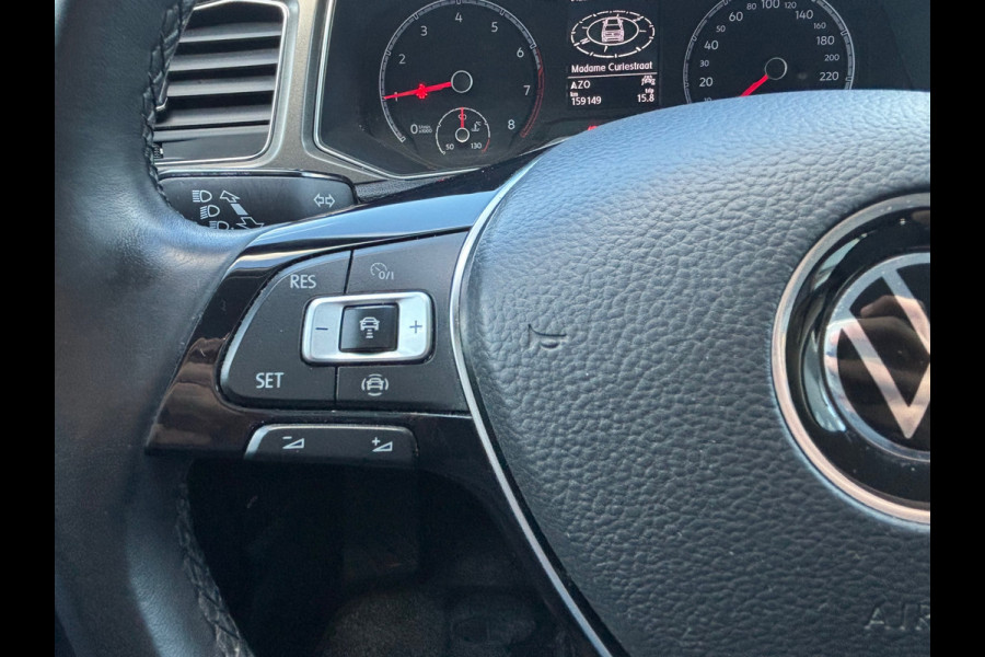 Volkswagen T-Roc 1.0 TSI Style Business TREKHAAK| ACC|CARPLAY|