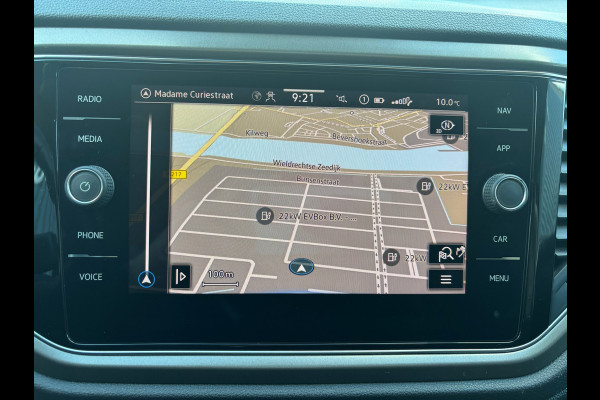 Volkswagen T-Roc 1.0 TSI Style Business TREKHAAK| ACC|CARPLAY|