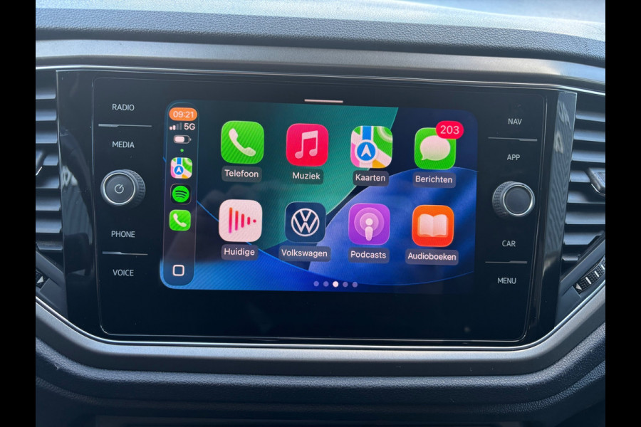 Volkswagen T-Roc 1.0 TSI Style Business TREKHAAK| ACC|CARPLAY|