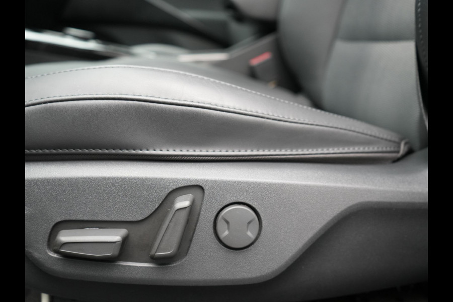 Kia Niro 1.6 GDi DynamicLine PHEV 182pk Dealer O.H. | Adaptive Cruise | Camera | Sfeerverlichting | Apple Carplay | Sportstoelen & Stuur Verwarmd | Widescreen Navi | Keyless | LED Koplampen | DAB | Plug In Hybrid