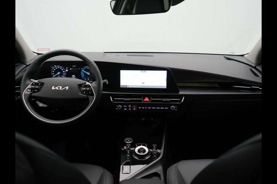 Kia Niro 1.6 GDi DynamicLine PHEV 182pk Dealer O.H. | Adaptive Cruise | Camera | Sfeerverlichting | Apple Carplay | Sportstoelen & Stuur Verwarmd | Widescreen Navi | Keyless | LED Koplampen | DAB | Plug In Hybrid