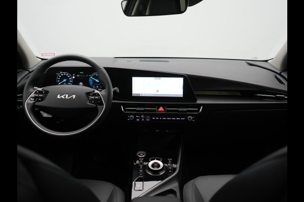 Kia Niro 1.6 GDi DynamicLine PHEV 182pk Dealer O.H. | Adaptive Cruise | Camera | Sfeerverlichting | Apple Carplay | Sportstoelen & Stuur Verwarmd | Widescreen Navi | Keyless | LED Koplampen | DAB | Plug In Hybrid