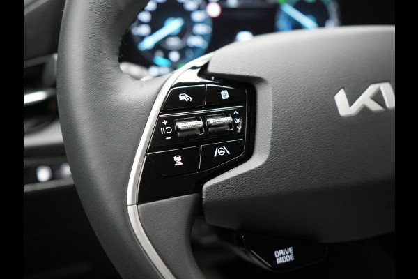 Kia Niro 1.6 GDi DynamicLine PHEV 182pk Dealer O.H. | Adaptive Cruise | Camera | Sfeerverlichting | Apple Carplay | Sportstoelen & Stuur Verwarmd | Widescreen Navi | Keyless | LED Koplampen | DAB | Plug In Hybrid