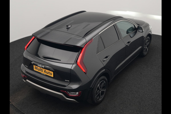 Kia Niro 1.6 GDi DynamicLine PHEV 182pk Dealer O.H. | Adaptive Cruise | Camera | Sfeerverlichting | Apple Carplay | Sportstoelen & Stuur Verwarmd | Widescreen Navi | Keyless | LED Koplampen | DAB | Plug In Hybrid