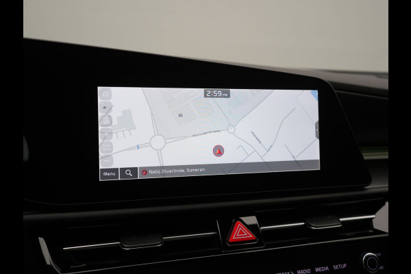 Kia Niro 1.6 GDi DynamicLine PHEV 182pk Dealer O.H. | Adaptive Cruise | Camera | Sfeerverlichting | Apple Carplay | Sportstoelen & Stuur Verwarmd | Widescreen Navi | Keyless | LED Koplampen | DAB | Plug In Hybrid