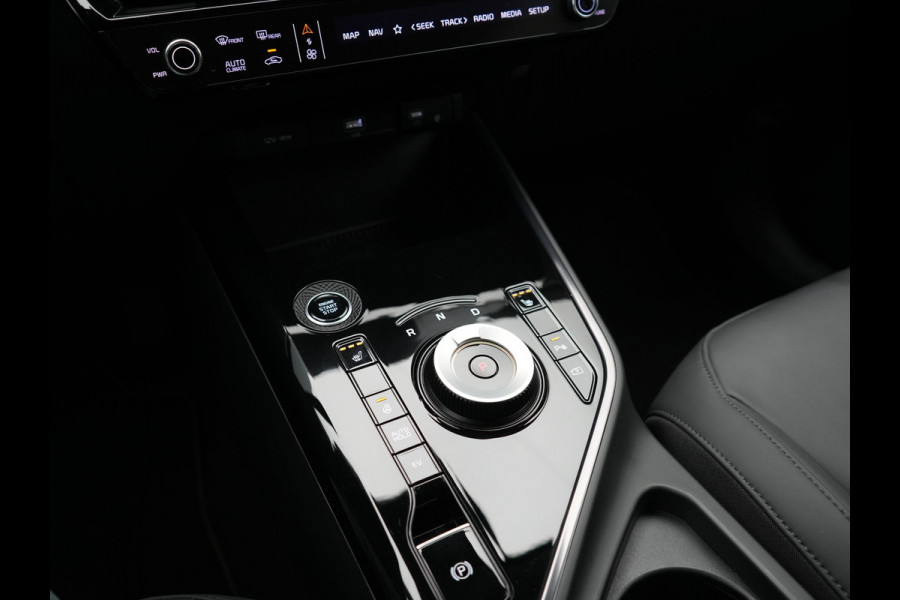 Kia Niro 1.6 GDi DynamicLine PHEV 182pk Dealer O.H. | Adaptive Cruise | Camera | Sfeerverlichting | Apple Carplay | Sportstoelen & Stuur Verwarmd | Widescreen Navi | Keyless | LED Koplampen | DAB | Plug In Hybrid