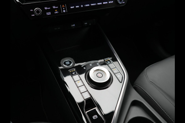 Kia Niro 1.6 GDi DynamicLine PHEV 182pk Dealer O.H. | Adaptive Cruise | Camera | Sfeerverlichting | Apple Carplay | Sportstoelen & Stuur Verwarmd | Widescreen Navi | Keyless | LED Koplampen | DAB | Plug In Hybrid