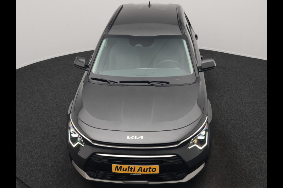 Kia Niro 1.6 GDi DynamicLine PHEV 182pk Dealer O.H. | Adaptive Cruise | Camera | Sfeerverlichting | Apple Carplay | Sportstoelen & Stuur Verwarmd | Widescreen Navi | Keyless | LED Koplampen | DAB | Plug In Hybrid