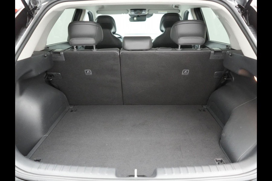 Kia Niro 1.6 GDi DynamicLine PHEV 182pk Dealer O.H. | Adaptive Cruise | Camera | Sfeerverlichting | Apple Carplay | Sportstoelen & Stuur Verwarmd | Widescreen Navi | Keyless | LED Koplampen | DAB | Plug In Hybrid