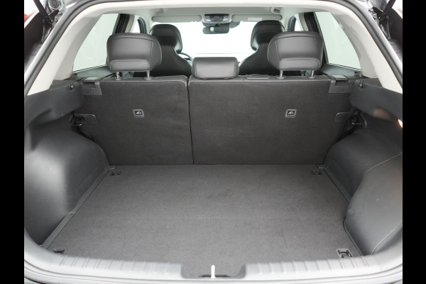 Kia Niro 1.6 GDi DynamicLine PHEV 182pk Dealer O.H. | Adaptive Cruise | Camera | Sfeerverlichting | Apple Carplay | Sportstoelen & Stuur Verwarmd | Widescreen Navi | Keyless | LED Koplampen | DAB | Plug In Hybrid