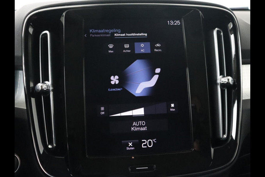 Volvo XC40 2.0 T4 Momentum | 1e eigenaar | 360 Camera | Trekhaak | Adaptive cruise | Dodehoek detectie | 19'' lichtmetalen velgen | Navigatie | Full LED | Climate control | Bluetooth | Parkeerhulp | Half leder | Origineel NL