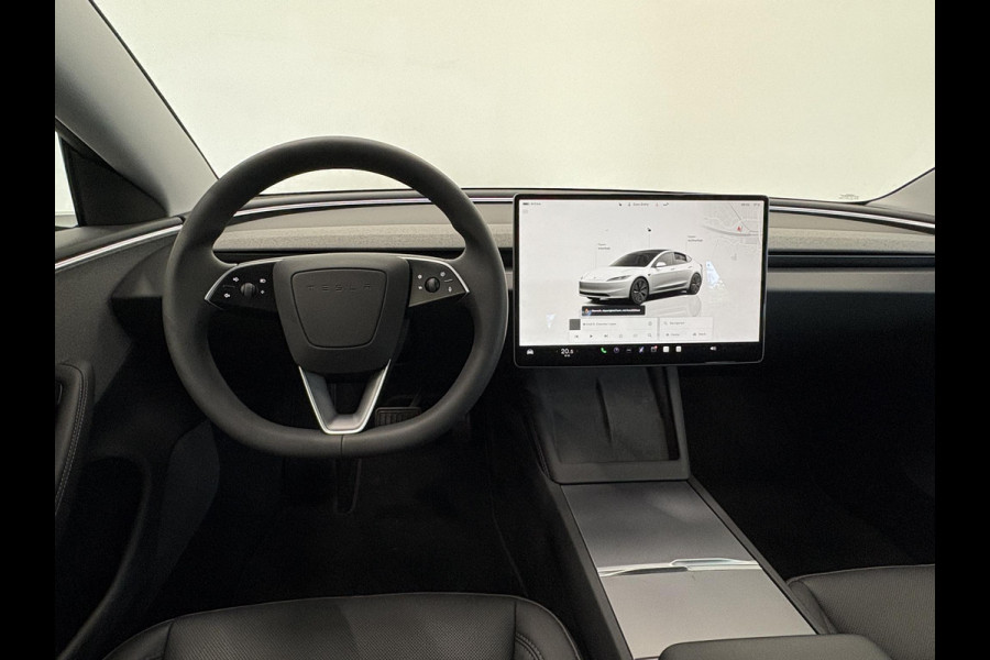 Tesla Model 3 RWD 60 kWh Panoramadak Navigatie Camera Parkeersensoren Cruise Control Stoelverwarming Dodehoek detectie Full LED Leder Climate Control Elektrische Stoelen