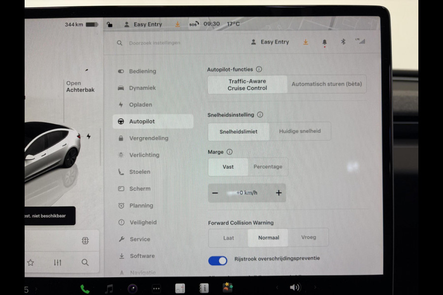 Tesla Model 3 RWD 60 kWh Panoramadak Navigatie Camera Parkeersensoren Cruise Control Stoelverwarming Dodehoek detectie Full LED Leder Climate Control Elektrische Stoelen
