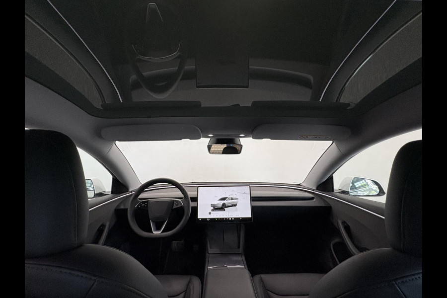 Tesla Model 3 RWD 60 kWh Panoramadak Navigatie Camera Parkeersensoren Cruise Control Stoelverwarming Dodehoek detectie Full LED Leder Climate Control Elektrische Stoelen