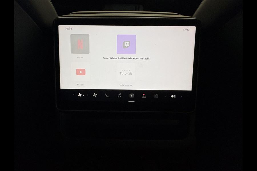 Tesla Model 3 RWD 60 kWh Panoramadak Navigatie Camera Parkeersensoren Cruise Control Stoelverwarming Dodehoek detectie Full LED Leder Climate Control Elektrische Stoelen