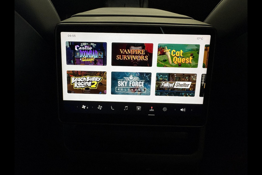 Tesla Model 3 RWD 60 kWh Panoramadak Navigatie Camera Parkeersensoren Cruise Control Stoelverwarming Dodehoek detectie Full LED Leder Climate Control Elektrische Stoelen