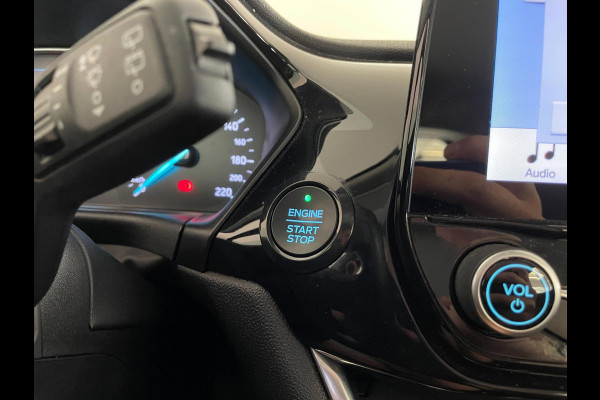 Ford Fiesta 1.0 EcoBoost Titanium AIRCO CLIMA NAVI CRUISE APP CONNECT KEYLESS CHROOM ACCENTEN PDC VELGEN ZEER NETTE AUTO