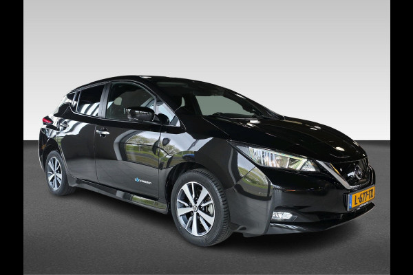 Nissan Leaf Acenta 40 kWh | Automaat | Adaptive Cruisecontrol | Achteruitrijcamera | Navigatie | 270 KM WLTP |