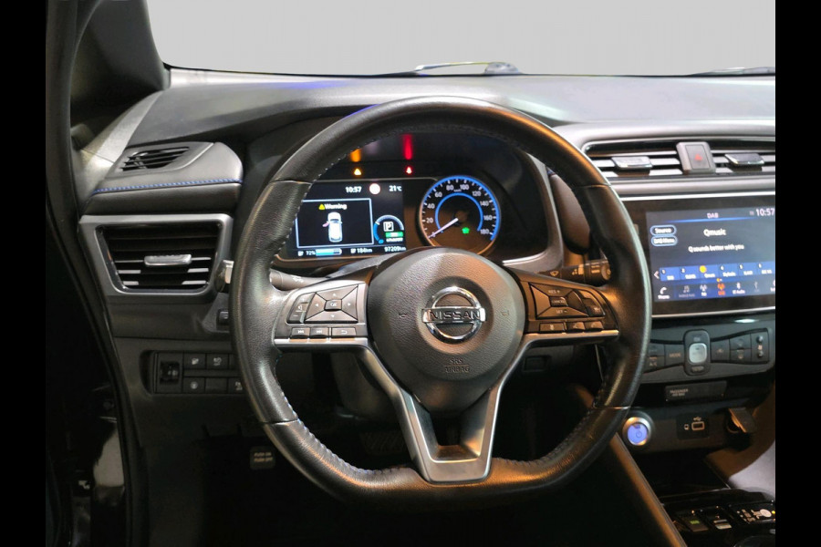 Nissan Leaf Acenta 40 kWh | Automaat | Adaptive Cruisecontrol | Achteruitrijcamera | Navigatie | 270 KM WLTP |