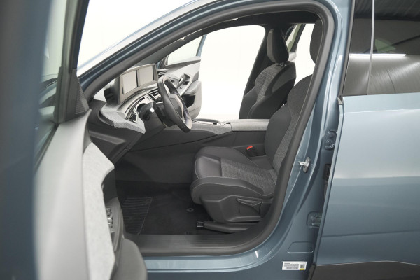 Peugeot 3008 1.2 Hybrid 136 Allure | Camera | Apple Carplay | Parkeersensoren