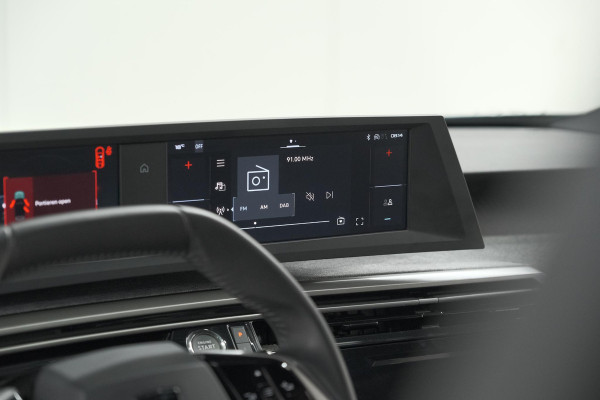 Peugeot 3008 1.2 Hybrid 136 Allure | Camera | Apple Carplay | Parkeersensoren