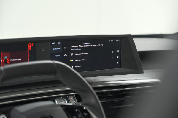 Peugeot 3008 1.2 Hybrid 136 Allure | Camera | Apple Carplay | Parkeersensoren