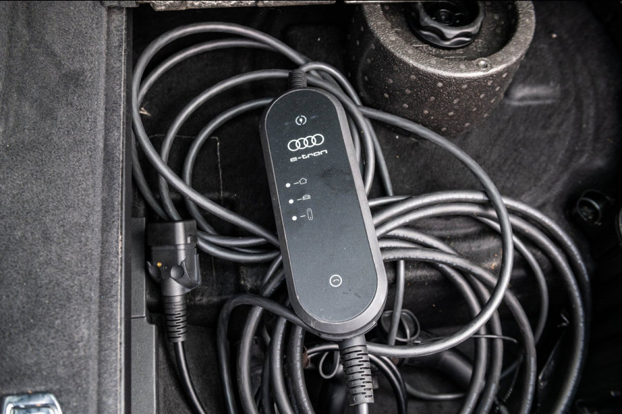Audi e-tron 55 quattro edition 95 kWh 97% SOH I Super Netjes I Camera I