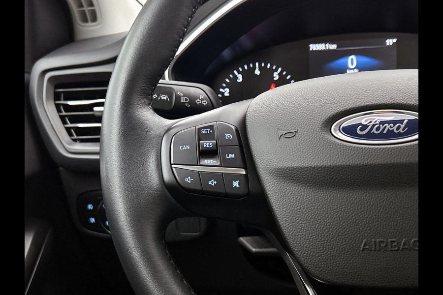 Ford Focus 1.0 EcoBoost Hybrid Trend Edition Business (NAVIGATIE, CAMERA, CARPLAY, PARKEERSENSOREN, GOED ONDERHOUDEN)