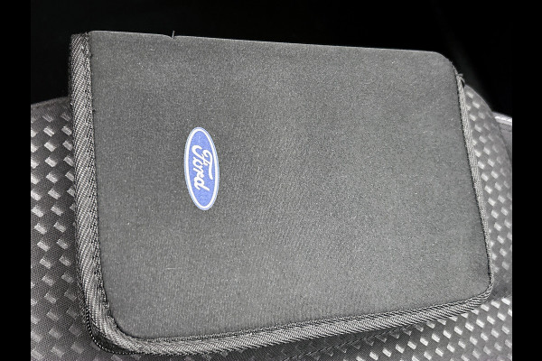 Ford Focus 1.0 EcoBoost Hybrid Trend Edition Business (NAVIGATIE, CAMERA, CARPLAY, PARKEERSENSOREN, GOED ONDERHOUDEN)