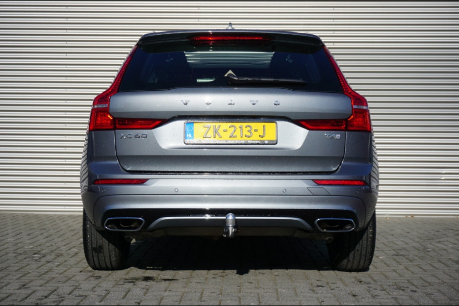 Volvo XC60 190PK T4 R-Design AUTOM. | SUPER LUXE | PANO | TREKHAAK