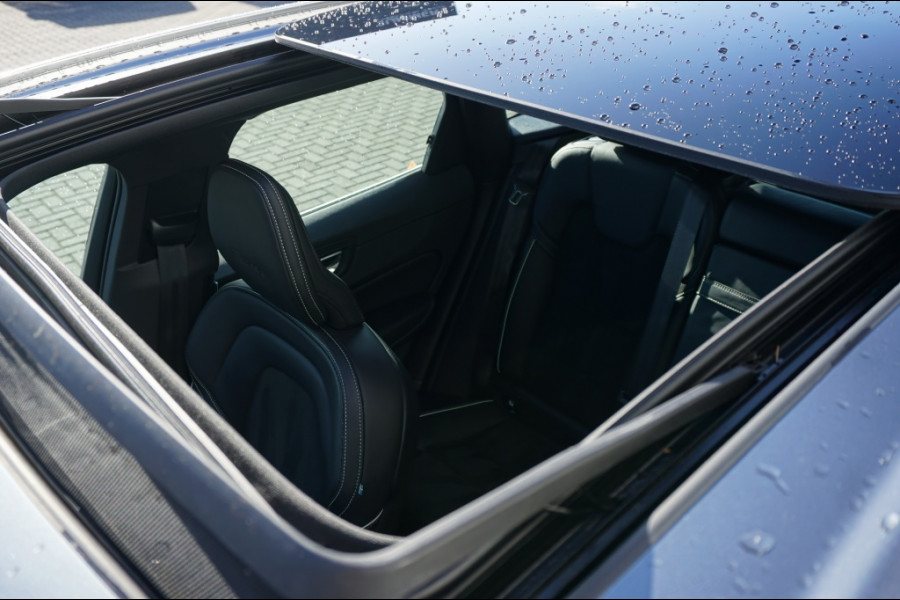 Volvo XC60 190PK T4 R-Design AUTOM. | SUPER LUXE | PANO | TREKHAAK