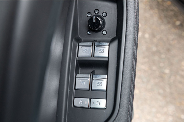 Audi e-tron E-tron 50 quattro Launch edition plus 71 kWh I Pano I S-line I Camera I Leder I