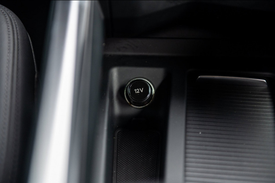 Audi e-tron E-tron 50 quattro Launch edition plus 71 kWh I Pano I S-line I Camera I Leder I