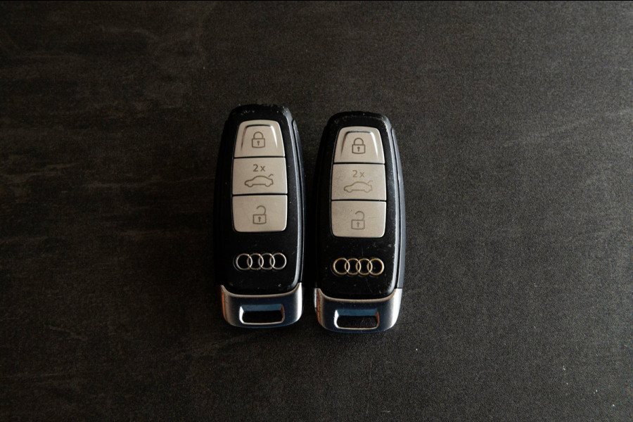 Audi e-tron E-tron 50 quattro Launch edition plus 71 kWh I Pano I S-line I Camera I Leder I