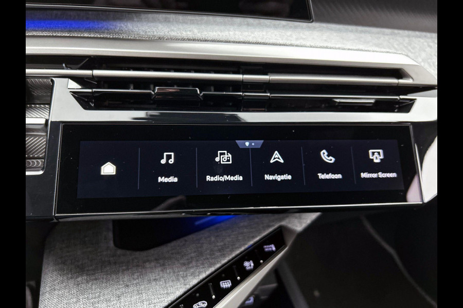 Peugeot 3008 1.2 Hybrid 136 Allure WIDE-SCREEN | CAMERA | NAVI & CARPLAY