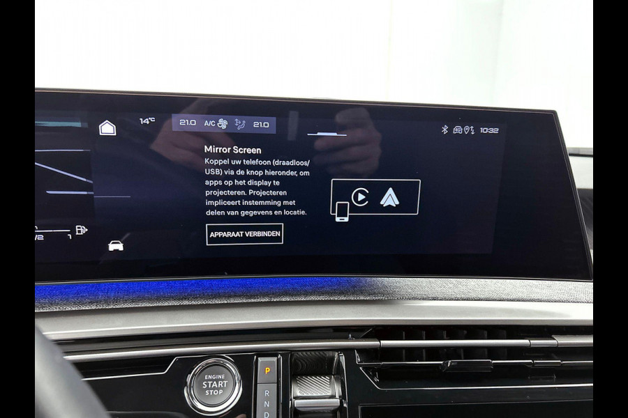 Peugeot 3008 1.2 Hybrid 136 Allure WIDE-SCREEN | CAMERA | NAVI & CARPLAY