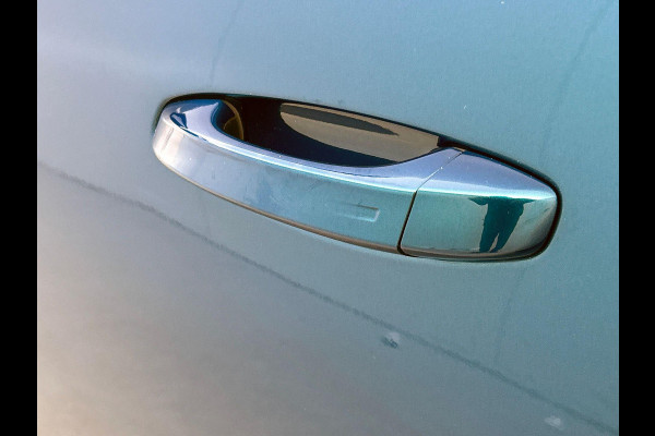 Peugeot 3008 1.2 Hybrid 136 Allure WIDE-SCREEN | CAMERA | NAVI & CARPLAY