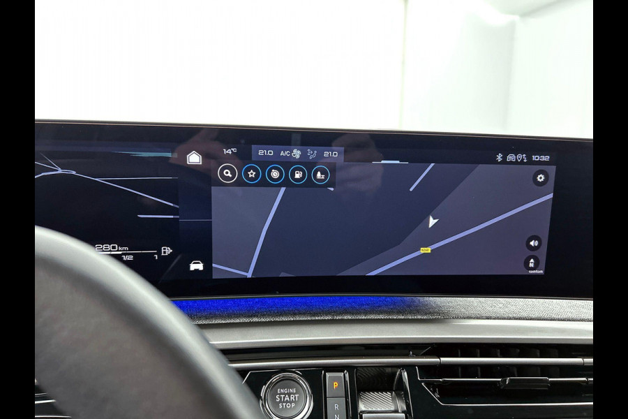 Peugeot 3008 1.2 Hybrid 136 Allure WIDE-SCREEN | CAMERA | NAVI & CARPLAY