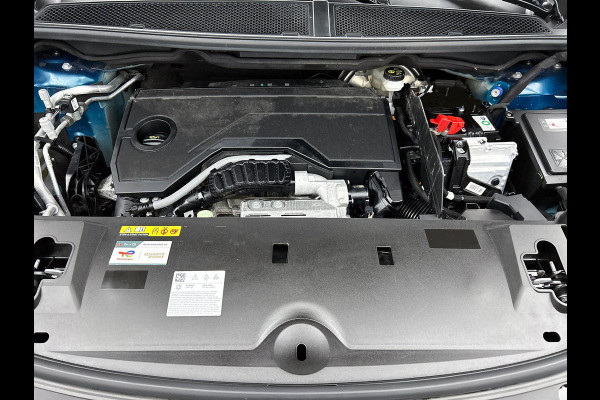Peugeot 3008 1.2 Hybrid 136 Allure WIDE-SCREEN | CAMERA | NAVI & CARPLAY