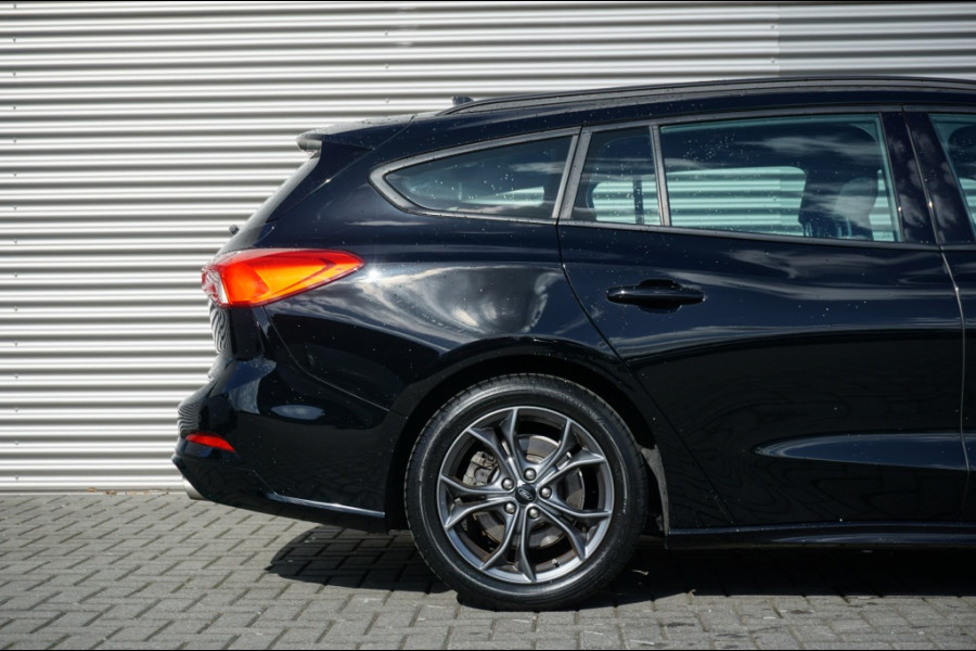 Ford FOCUS Wagon 150PK ST Line Business | SPORTIEF | AUTOMAAT | NAVI | SENSOREN