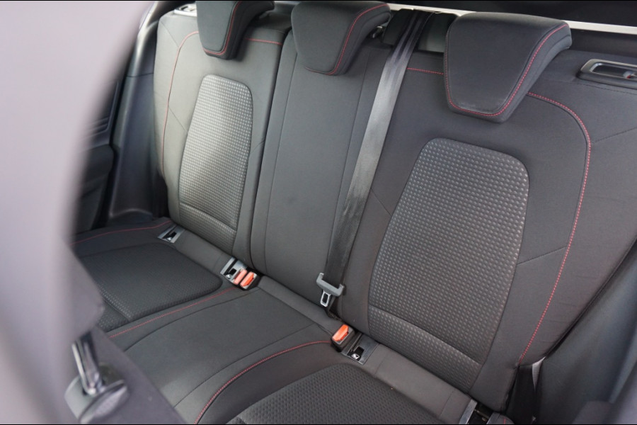 Ford FOCUS Wagon 150PK ST Line Business | SPORTIEF | AUTOMAAT | NAVI | SENSOREN