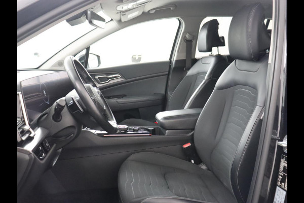 Kia Sportage 1.6 T-GDi Plug-in Hybrid AWD DynamicPlusLine | Stoelverwarming | Adaptive cruise | Matrix LED | 19'' | Camera | Half leder | Carplay | Keyless | Stuurverwarming | Navigatie | PHEV