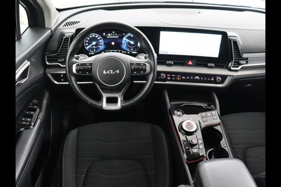 Kia Sportage 1.6 T-GDi Plug-in Hybrid AWD DynamicPlusLine | Stoelverwarming | Adaptive cruise | Matrix LED | 19'' | Camera | Half leder | Carplay | Keyless | Stuurverwarming | Navigatie | PHEV