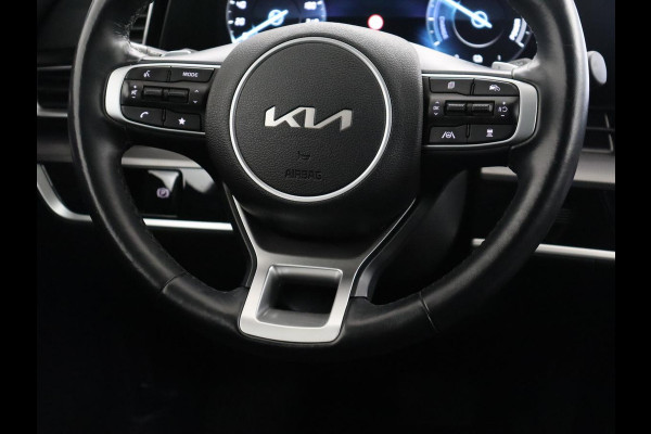 Kia Sportage 1.6 T-GDi Plug-in Hybrid AWD DynamicPlusLine | Stoelverwarming | Adaptive cruise | Matrix LED | 19'' | Camera | Half leder | Carplay | Keyless | Stuurverwarming | Navigatie | PHEV