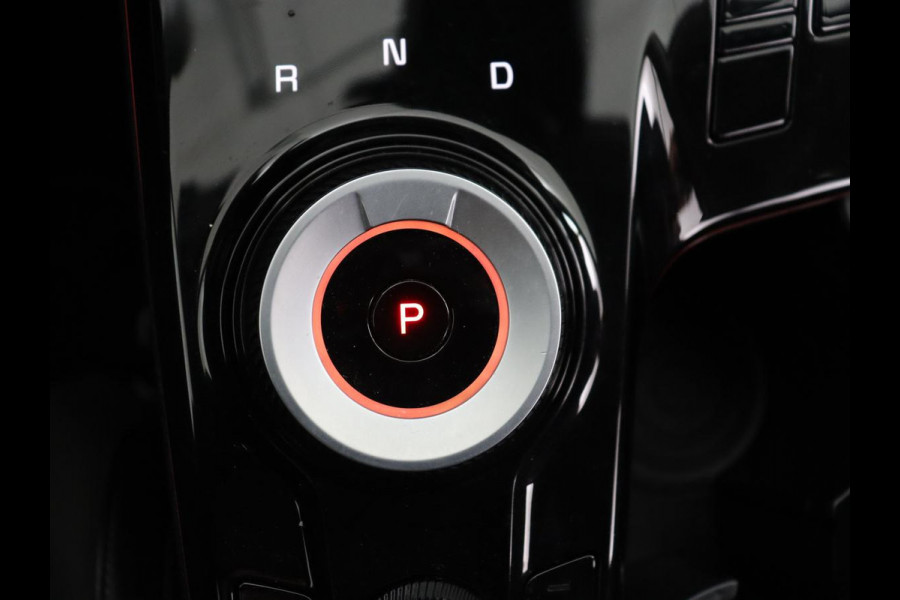 Kia Sportage 1.6 T-GDi Plug-in Hybrid AWD DynamicPlusLine | Stoelverwarming | Adaptive cruise | Matrix LED | 19'' | Camera | Half leder | Carplay | Keyless | Stuurverwarming | Navigatie | PHEV
