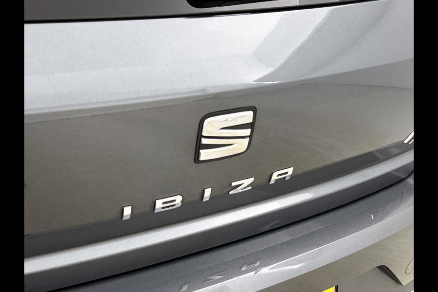 Seat Ibiza 1.0 TSI FR Business Intense(NL-auto, Goed OnderH, Panorama, Camera, StoelV, Climate Con, PDC, Navi, Etc)